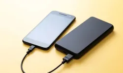 Powerbank'lere yasak geliyor... Bakan Uraloğlu açıkladı
