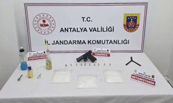 Antalya'da uyuşturucu operasyonunda 2 zanlı yakalandı