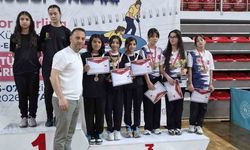 Afyonkarahisarlı sporculardan Floor Curling Türkiye Şampiyonası'nda önemli başarı