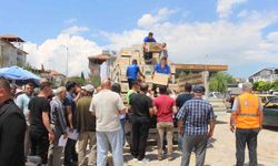 Antalya'nın dört bir yanına arı kovanı desteği