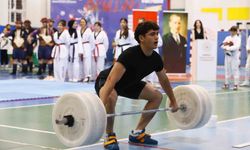 Denizli'de GSB Spor Okulları törenle açıldı