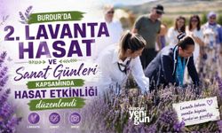 Burdur'da "2. Lavanta Hasat ve Sanat Günleri" kapsamında hasat etkinliği düzenlendi