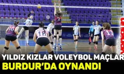 Yıldızlar voleybol grup maçları Burdur'da oynandı