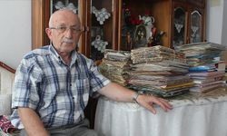 Babasından kalan 'gazete arşivleme alışkanlığını' 64 yıldır sürdürüyor