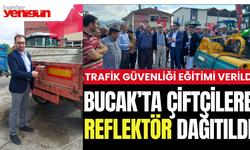 Bucak'ta Çiftçilere Reflektör Dağıtıldı