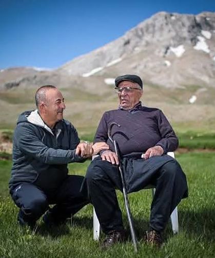 AK Parti Antalya Milletvekili Mevlüt Çavuşoğlu'nun babası hayatını kaybetti