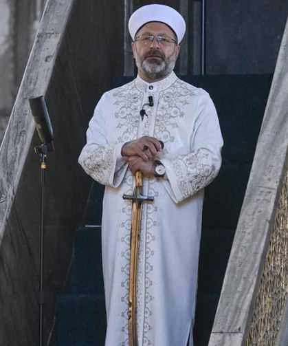 11 Temmuz 2025 Diyanet Hutbesi Konusu ve Tam Metni