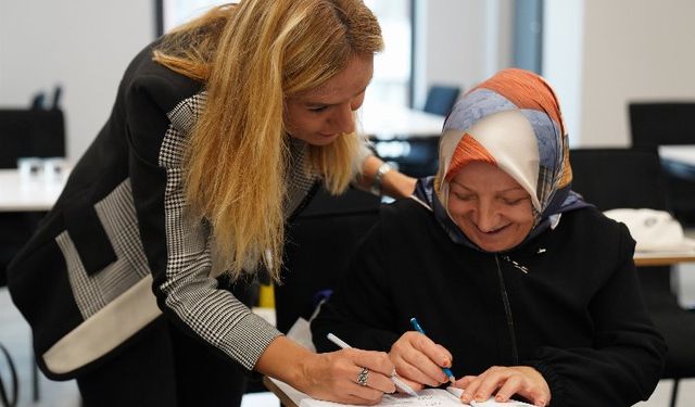 Beylikdüzü'nde okuma-yazma kursunda yeni dönem