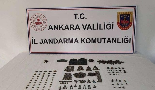 Ankara'da 101 tarihi eser ele geçirildi