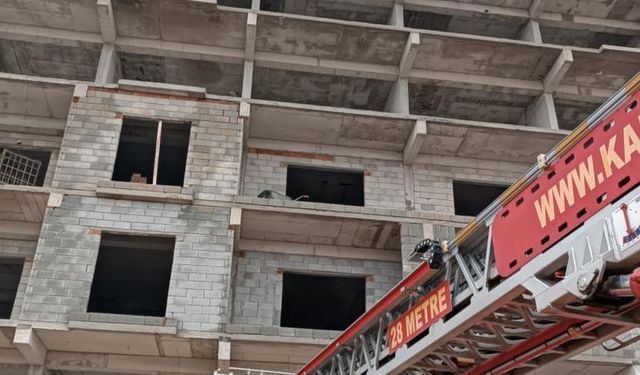 Mardin'de asansör boşluğuna düşen işçi hayatını kaybetti