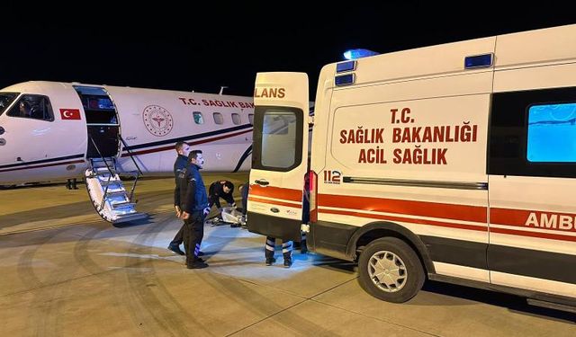 Van'da tedavi gören çocuk ambulans uçakla Ankara'ya sevk edildi