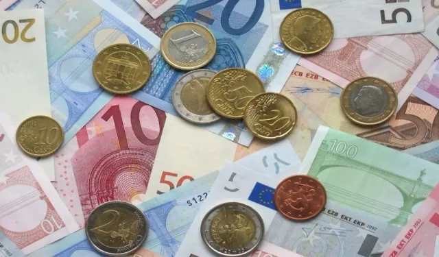 2 Mart Dolar Kuru: 1 Dolar Kaç TL? 600 Dolar Ne Kadar? Sterlin, Euro ne kadar?