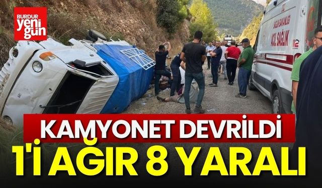 Kamyonet Devrildi, 1'i Ağır 8 Yaralı