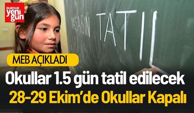 Cumhuriyet Bayramı’nda Okullar 1.5 Gün Tatil İlan Edildi