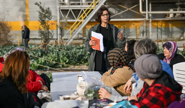 İzmir'de Bornovalı kadınlara toplumsal cinsiyet eşitliği