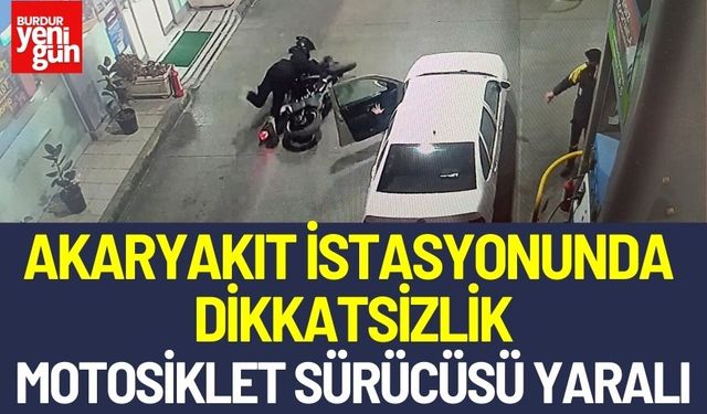 Akaryakıt İstasyonunda Dikkatsiz Anlar: Motosiklet Sürücüsü Yaralı