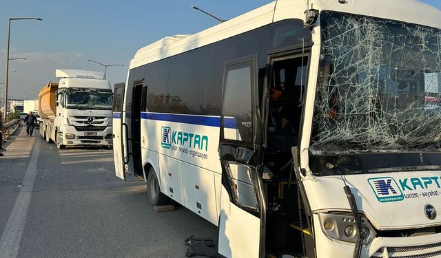 Mersin'de  zincirleme kaza: 5 yaralı