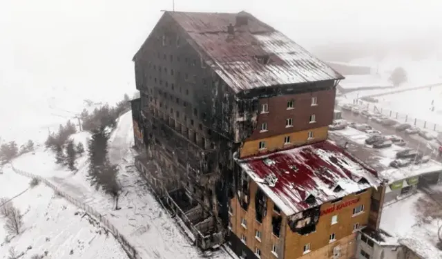 Bakan Ersoy'dan otel yangınına ilişkin açıklama