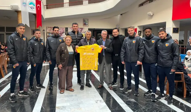 Kayserispor'dan 'huzur' dolu ziyaret