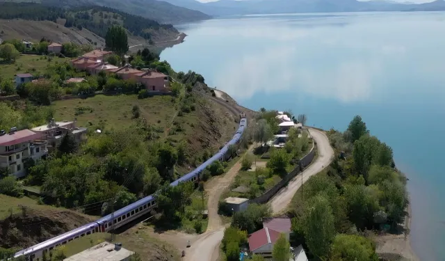 Turistik Diyarbakır Ekspresi ilk sefere çıkıyor... Kültür raylarla buluşuyor