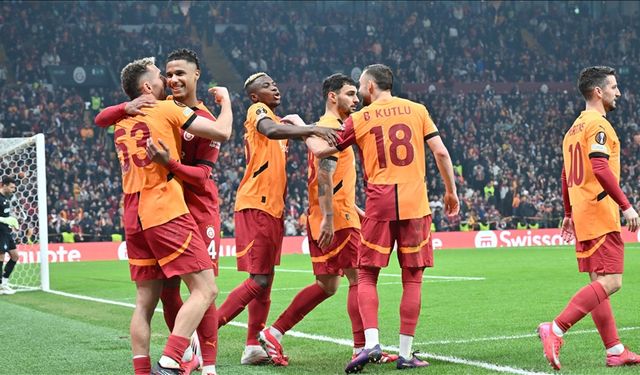 Galatasaray’da 5 Ayrılık Birden! Sürpriz İsimler Listede