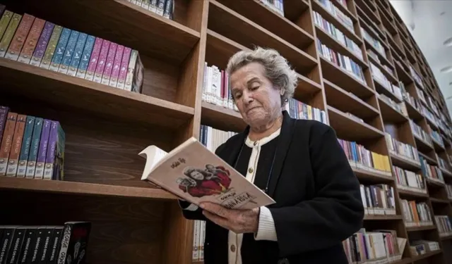 Türk edebiyatının 'Mona Roza'sı vefat etti