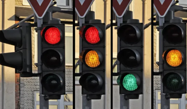 Trafik lambaları ilk ne zaman ve nerede kullanıldı? İşte merak edilenler