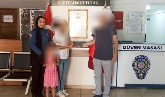 Isparta’da duyarlı vatandaş bulduğu cüzdanı polise teslim etti