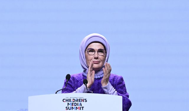 İSTANBUL - Emine Erdoğan, TRT Uluslararası Çocuk Medyası Zirvesi'ne katıldı (1)